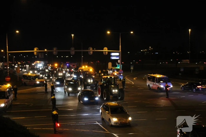 Boeren blokkeren A1 richting Hoevelaken