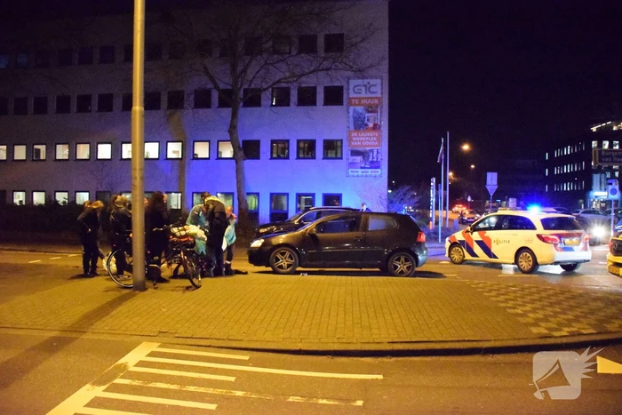 Fietser gewond na aanrijding met personenauto