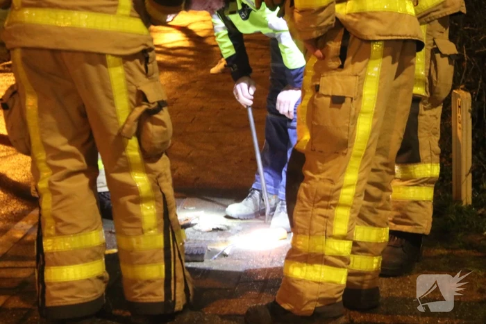 Brandweer verricht metingen gaslek
