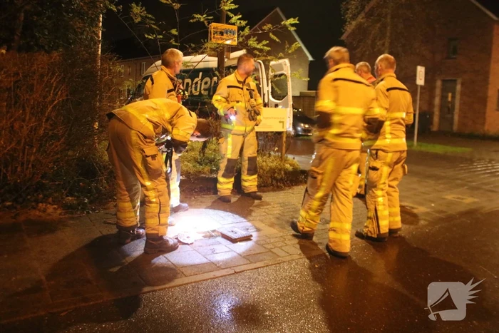 Brandweer verricht metingen gaslek