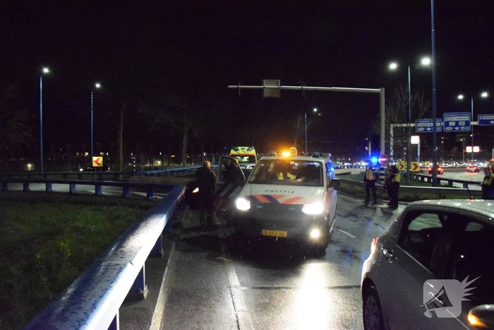 Enorme schade bij aanrijding twee auto's