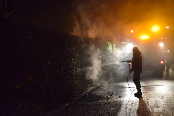 Heg verwoest na brand