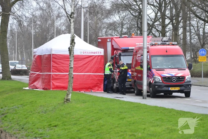 Overleden persoon gevonden in sloot