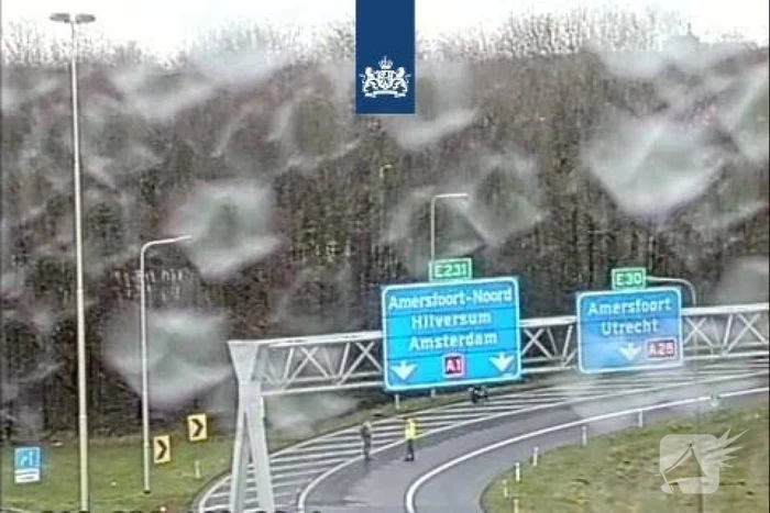 Motorrijder onderuit op knooppunt Hoevelaken