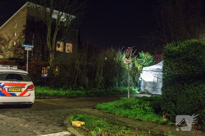 Onderzoek na aantreffen overleden persoon op fietspad