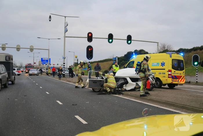 Man zwaargewond na aanrijding