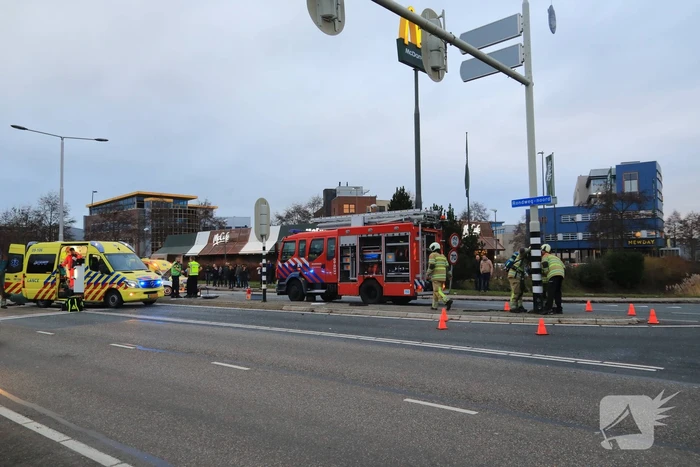 Man zwaargewond na aanrijding