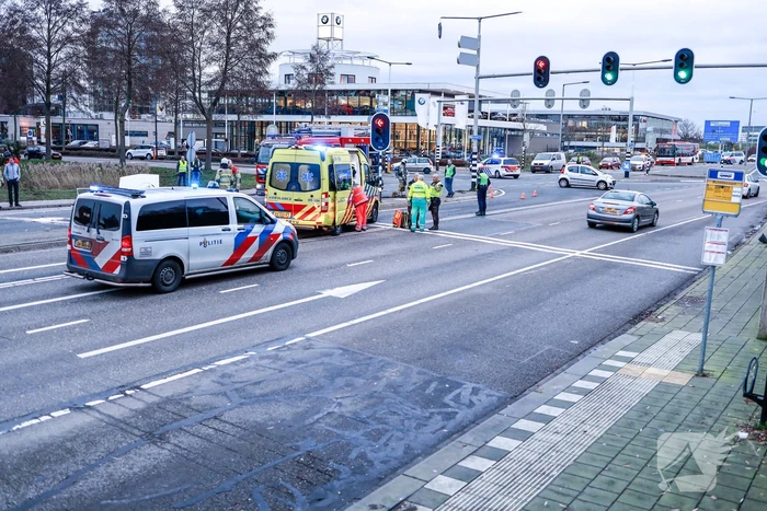 Man zwaargewond na aanrijding