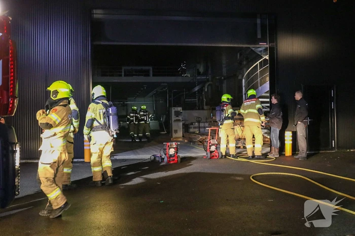 Brandweer heeft brand in houtzagerij snel onder controle