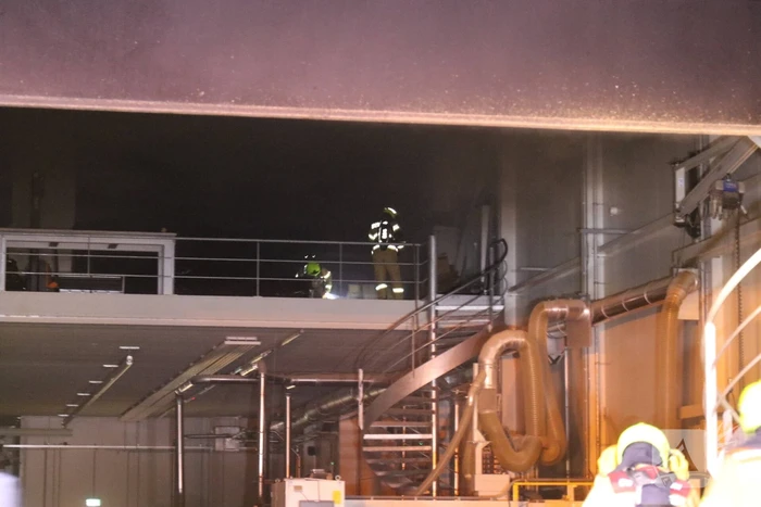 Brandweer heeft brand in houtzagerij snel onder controle