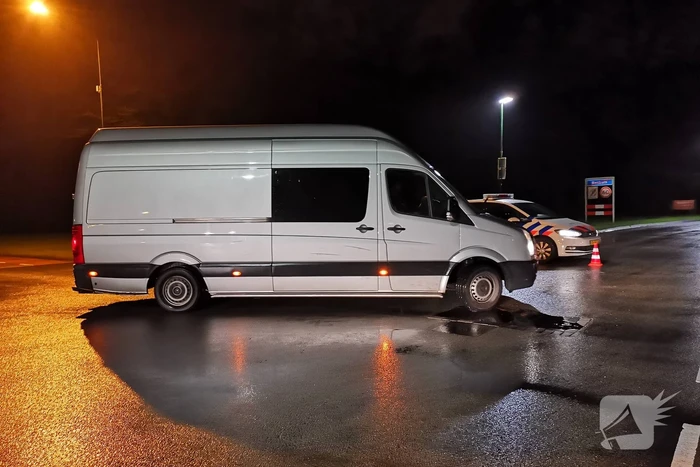 Stoffelijk overschot aangetroffen, recherche doet onderzoek