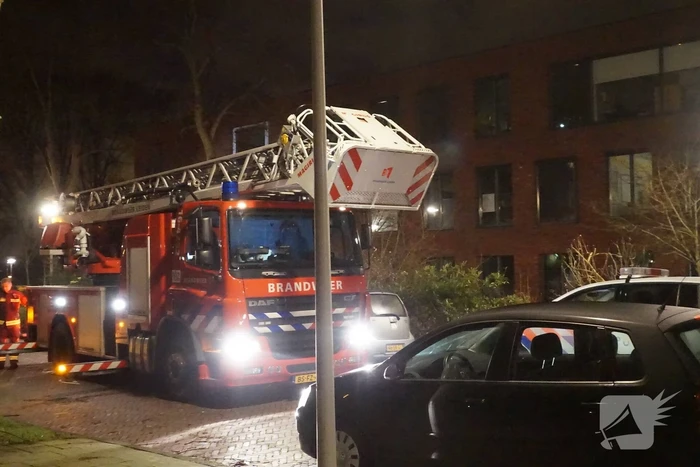 Politie doorzoekt school na melding verdachte situatie
