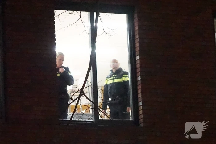 Politie doorzoekt school na melding verdachte situatie