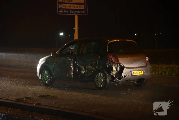 3 gewonden na flinke aanrijding met meerdere autos