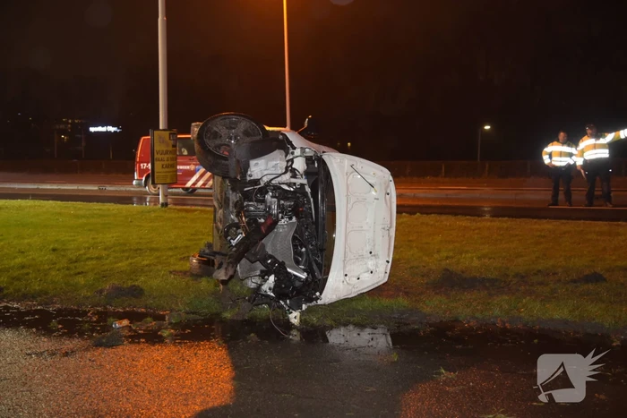 3 gewonden na flinke aanrijding met meerdere autos