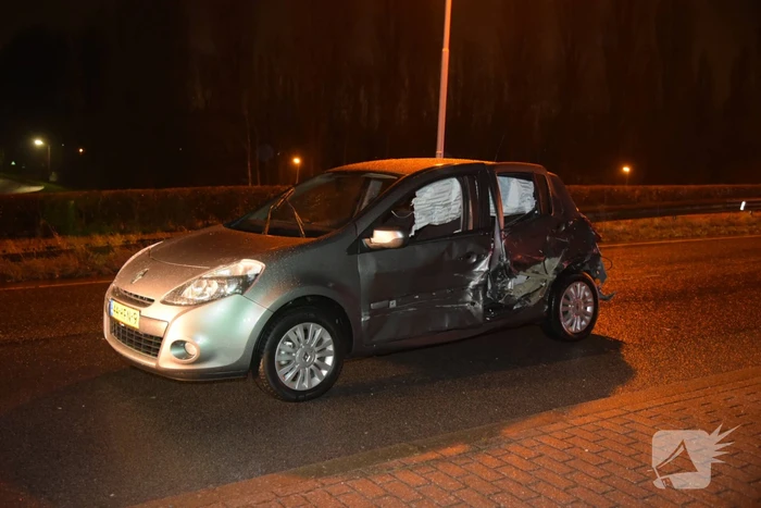3 gewonden na flinke aanrijding met meerdere autos