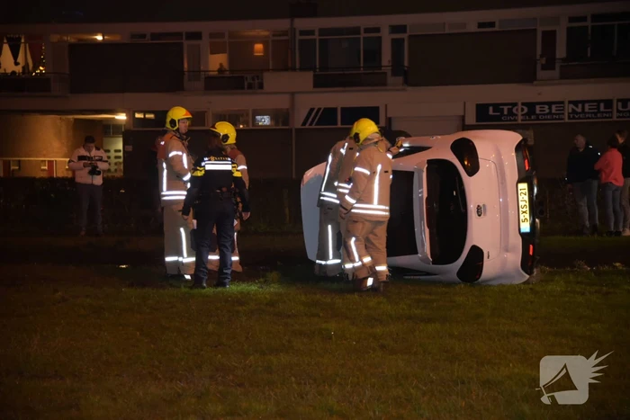 3 gewonden na flinke aanrijding met meerdere autos