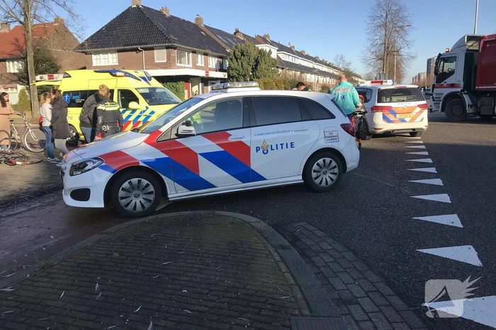 Fietser gewond na aanrijding met auto