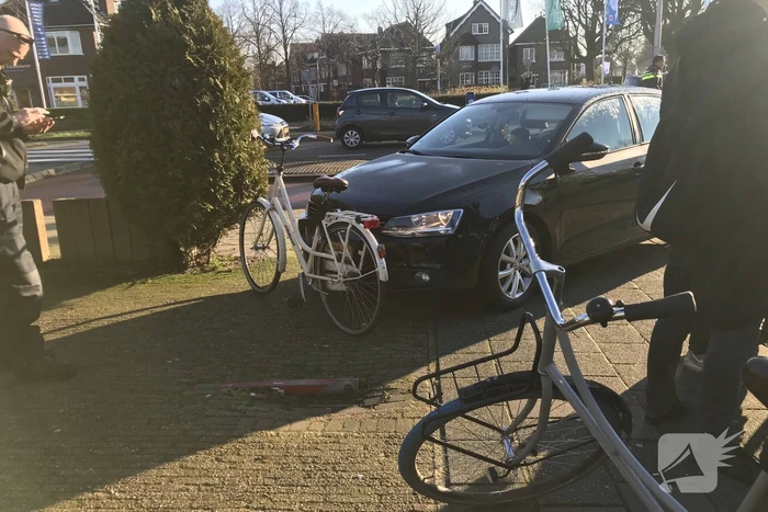 Fietser gewond na aanrijding met auto