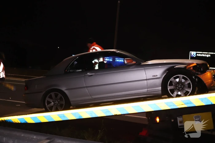 Flinke schade na aanrijding tussen auto en vrachtwagen