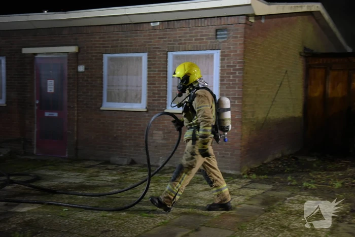 Schuurbrand snel onder controle