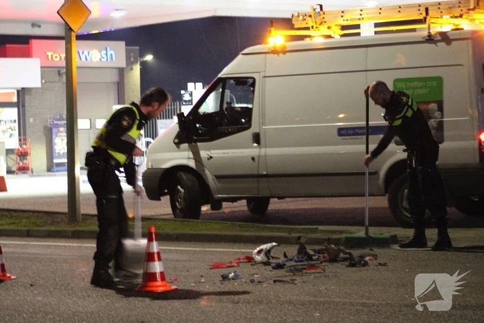 Twee gewonden bij ongeval tussen scooter en auto