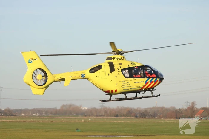 Kopstaart-botsing tussen twee auto's