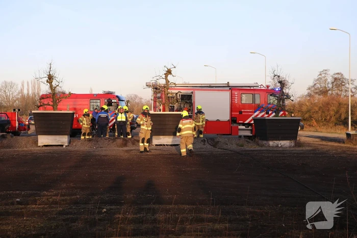 Crossauto brandt volledig uit
