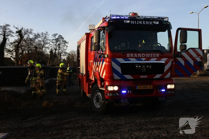 Crossauto brandt volledig uit