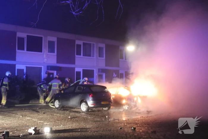 Personenauto verwoest door brand