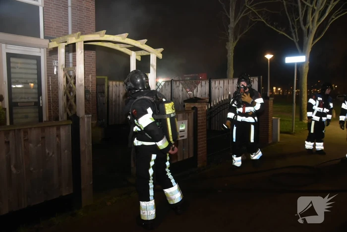 Slaapkamer woning verwoest door brand