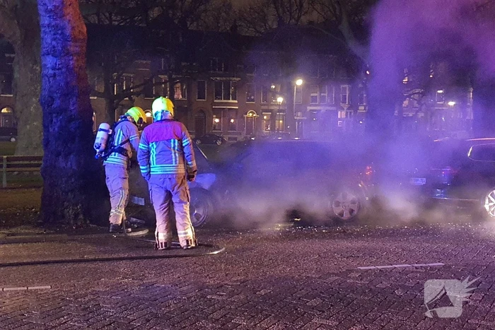 Auto verwoest door brand