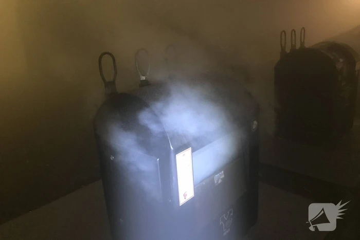 Brandweer bekogeld met vuurwerk tijdens blussen