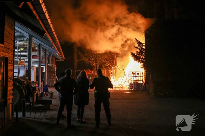 Flinke brand verwoest schuur