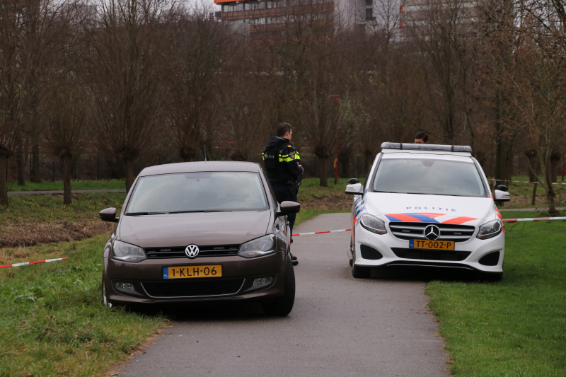 Twee verdachten gevlucht na overval bedrijfspand