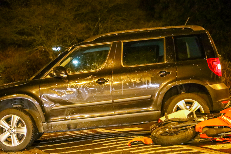 Motor total-loss na aanrijding met auto