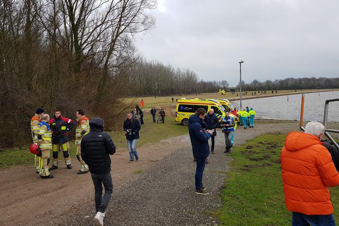 Hulpdiensten zoeken massaal naar slachtoffers luchtvaartongeval