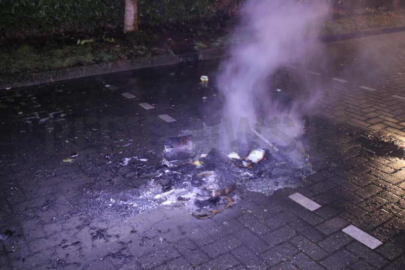 Containerbrand op parkeerplaats (Veenendaal)