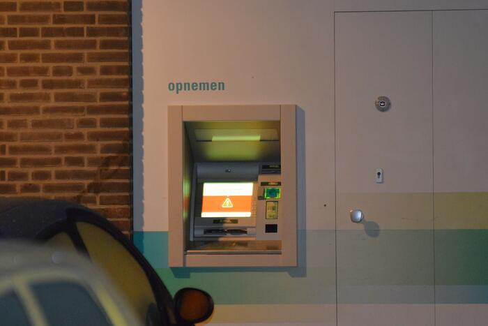 Mogelijk mislukte plofkraak op geldautomaat