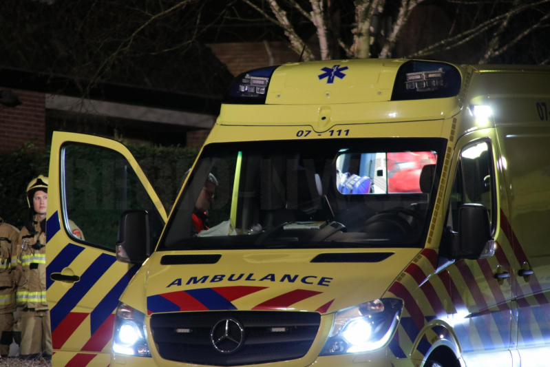 Persoon zwaargewond tijdens werkzaamheden achter woning (Wageningen)