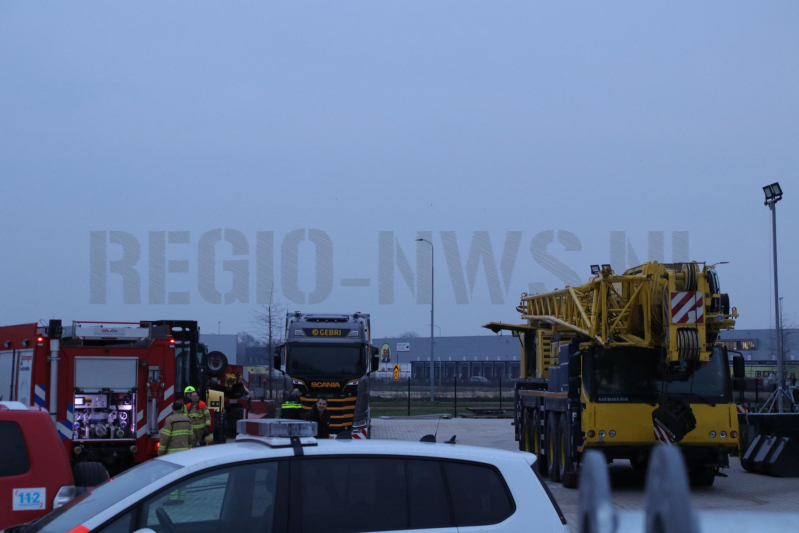 Telescoopkraan vat vlam (Barneveld)