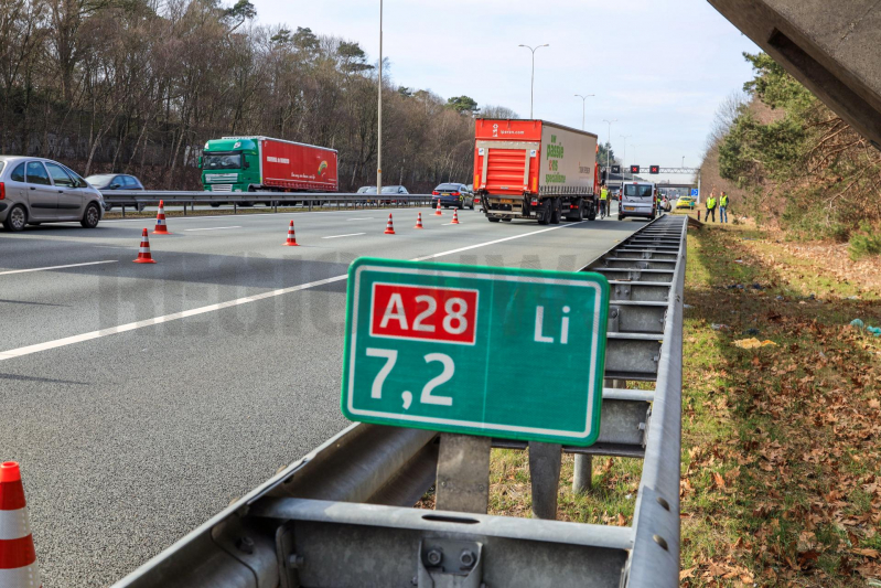 Snelweg-loper aangereden door vrachtwagen (Zeist)