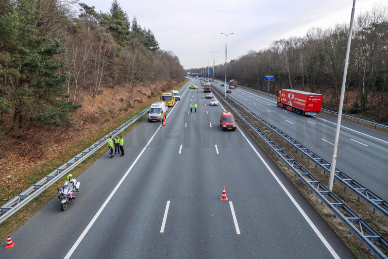 Snelweg-loper aangereden door vrachtwagen (Zeist)