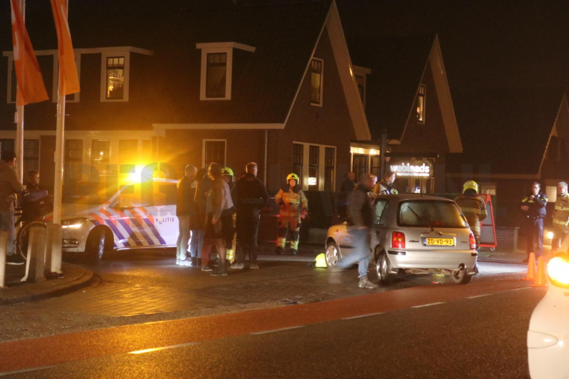 17-jarig scooterrijdster overleden bij aanrijding met auto (Kootwijkerbroek)