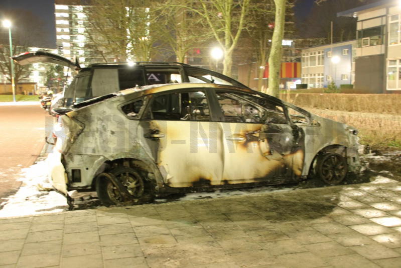 Auto verwoest door brand (Veenendaal)