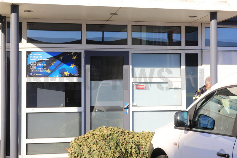 600 wietplanten gevonden in bedrijfspand (Bunschoten-Spakenburg)