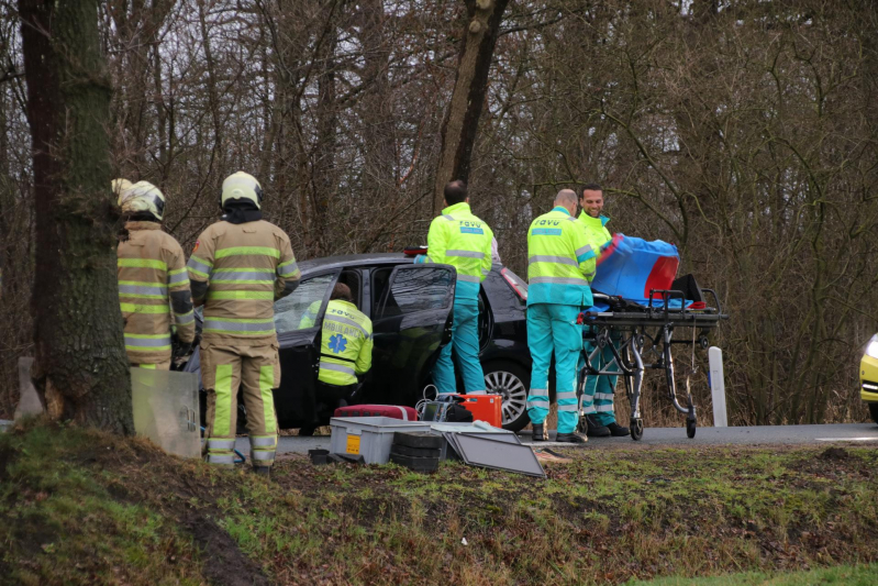 Persoon bekneld bij eenzijdig ongeval (Woudenberg)