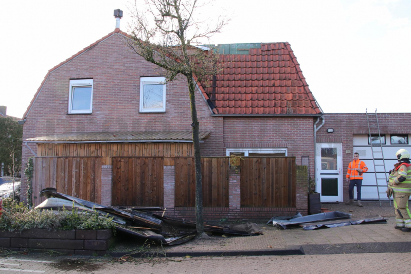Harde wind en regen zorgt voor overlast