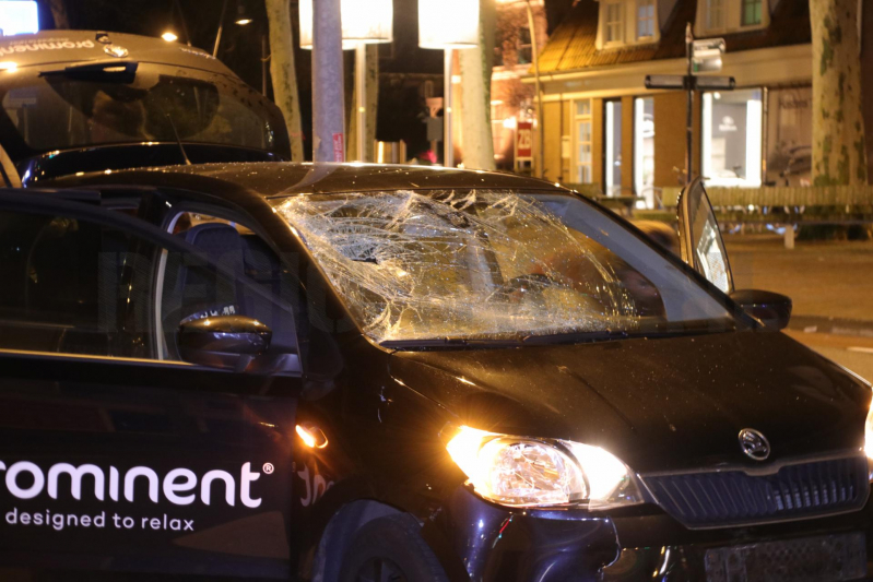 Maaltijdbezorger gewond bij aanrijding