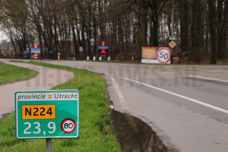 Renswoude plaatst borden om de Dorpsstraat veiliger te maken